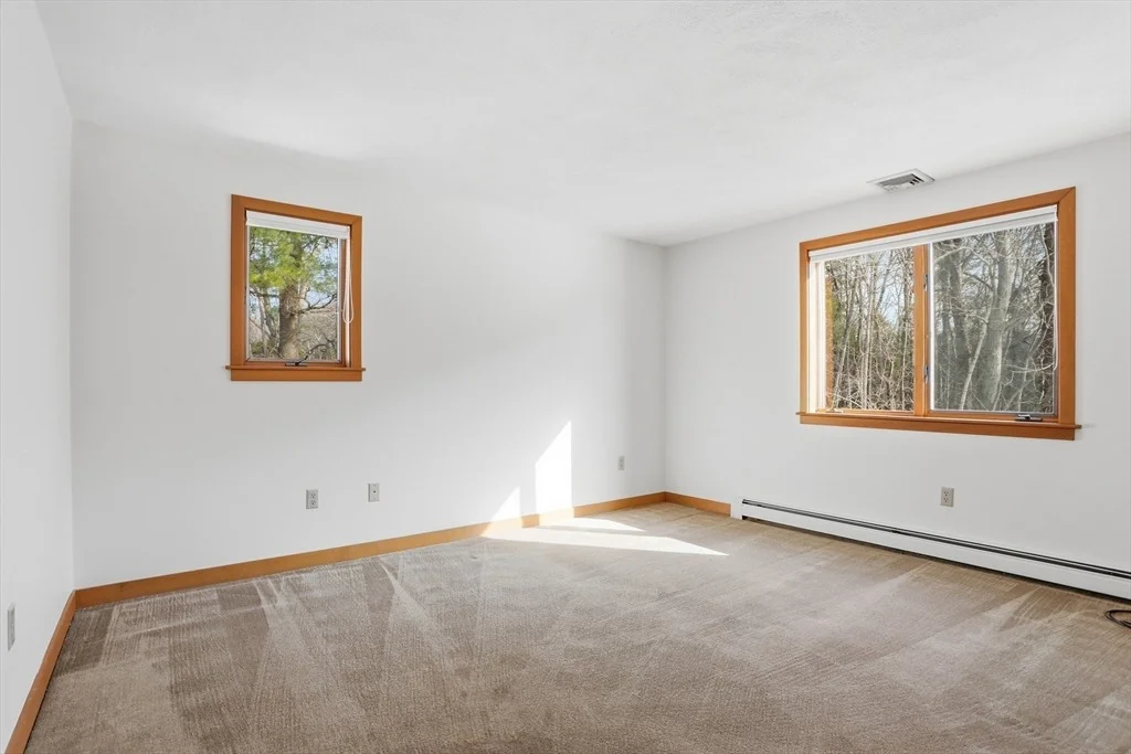 Photo of 10 Laurel Lane
