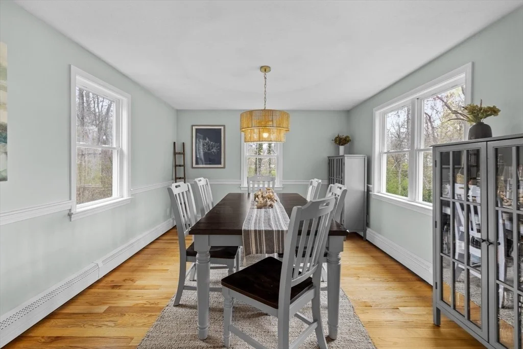 Photo of 184 Booth Hill Rd