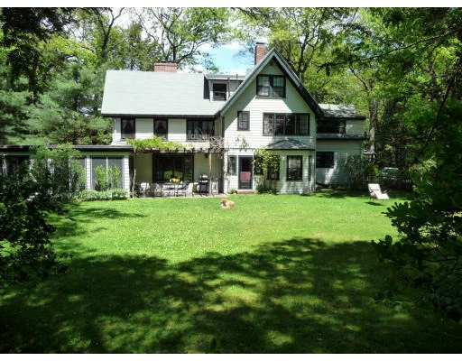 Photo of 46 Hilltop Rd