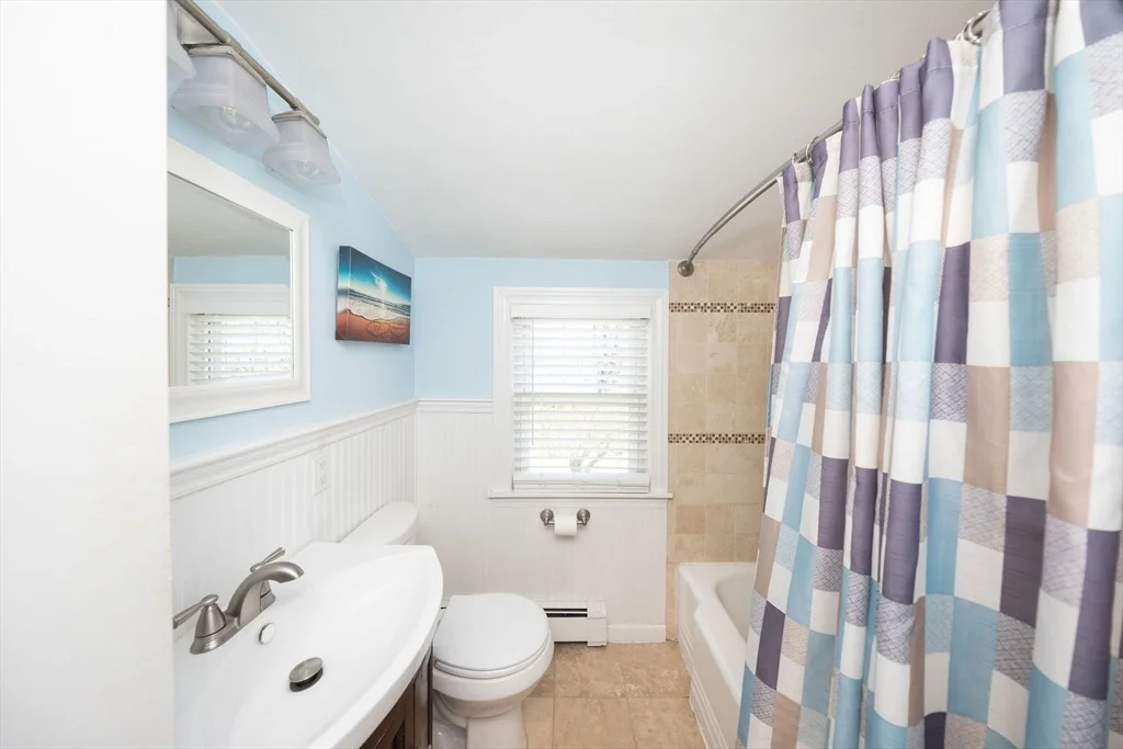 Photo of 37 Maple St