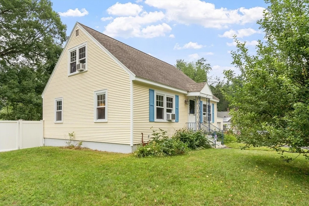Photo of 35 Natick St