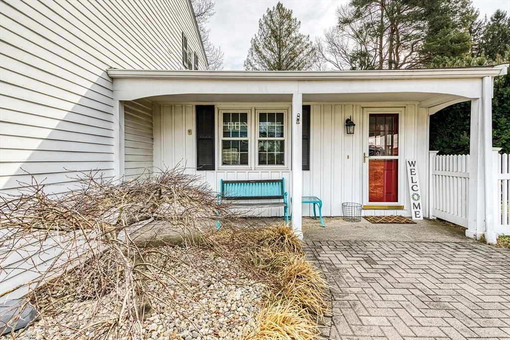 Photo of 2 Juniper Cir