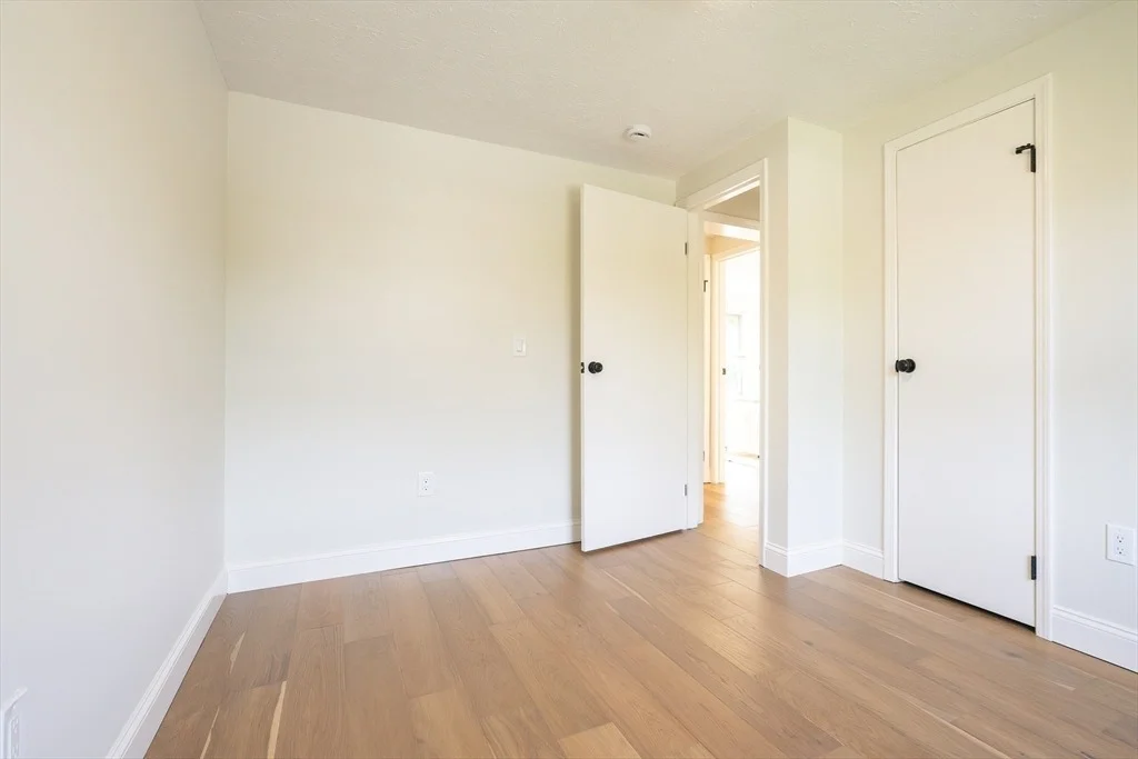 Photo of 67 Paris Ave