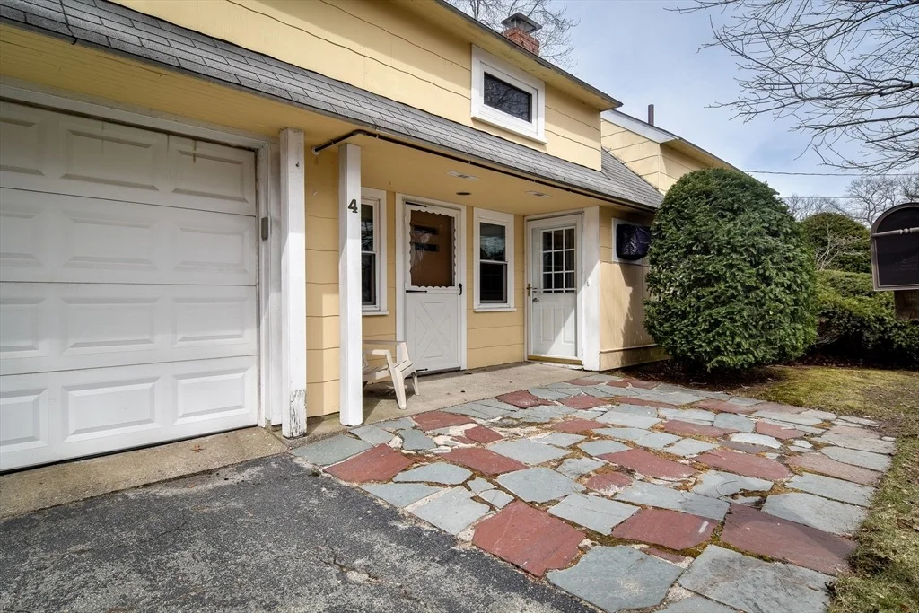 Photo of 4 Hardwick Road