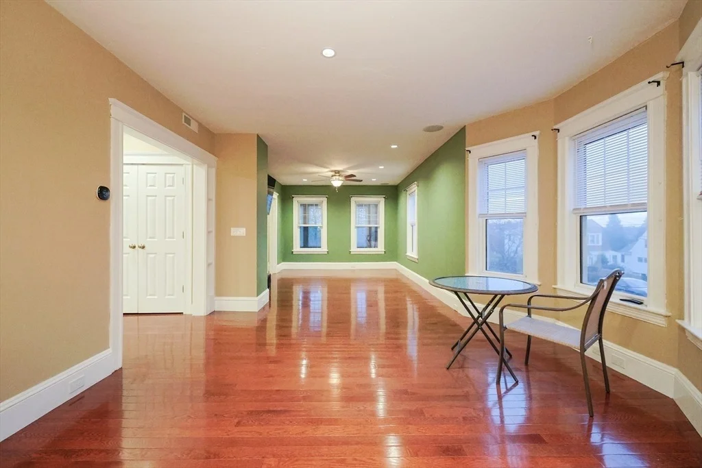 Photo of 11 Hockanum Way