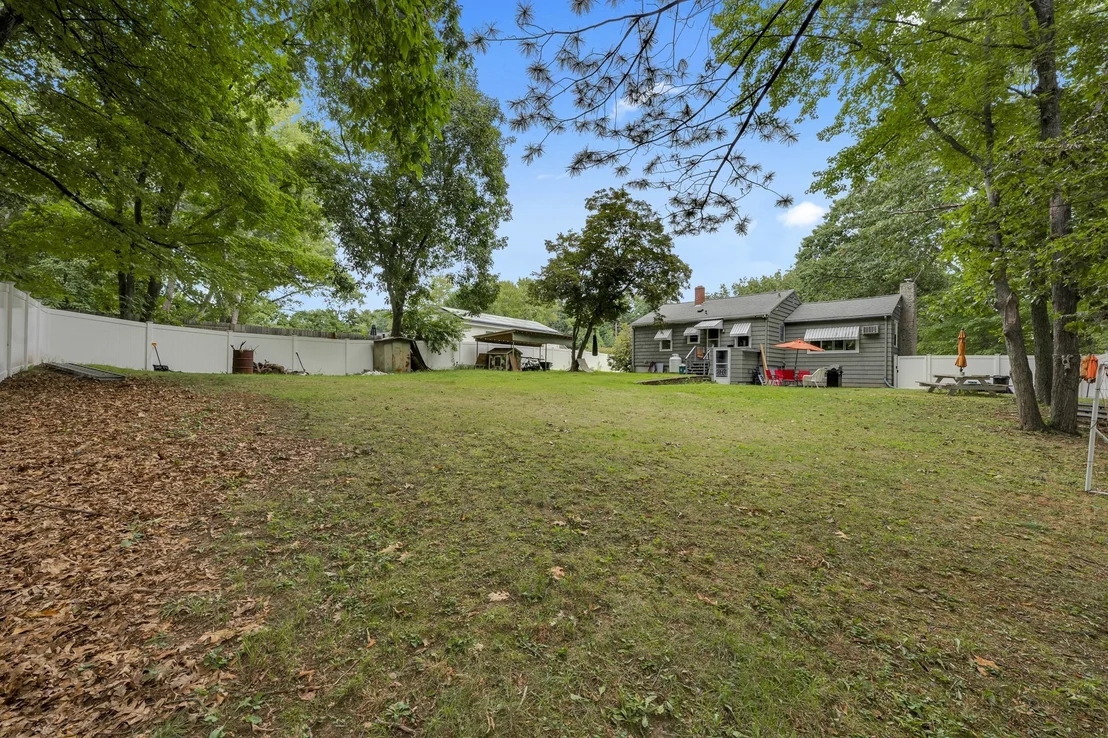 Photo of 63 Wayside Road