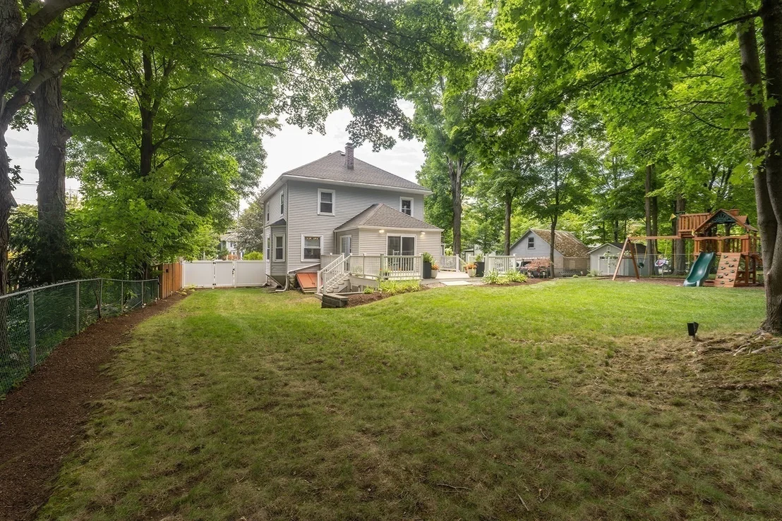 Photo of 144 Salem Street