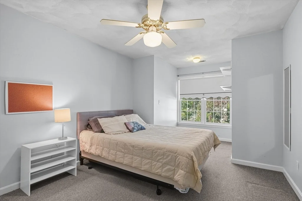 Photo of 325 Den Quarry Road