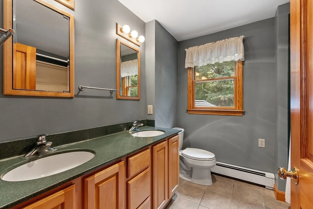 Photo of 20 Woodside Dr