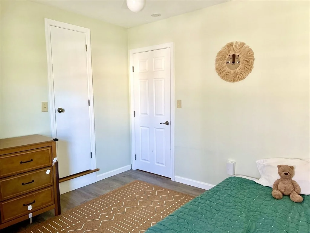 Photo of 18 Heather Cir