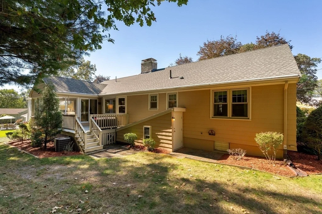 Photo of 39 Walsh Ave