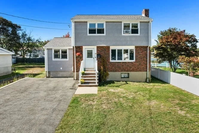 Photo of 9 Spencer Ave