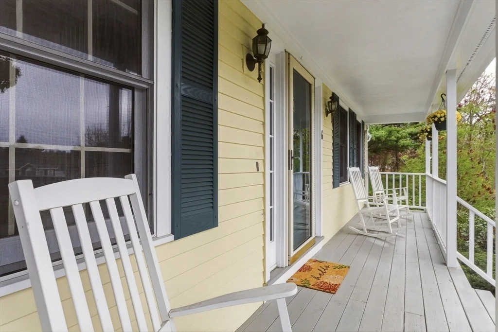Photo of 6 Kristyn Ln