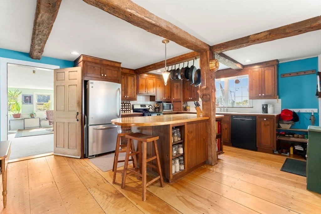 Photo of 287 Williamsburg