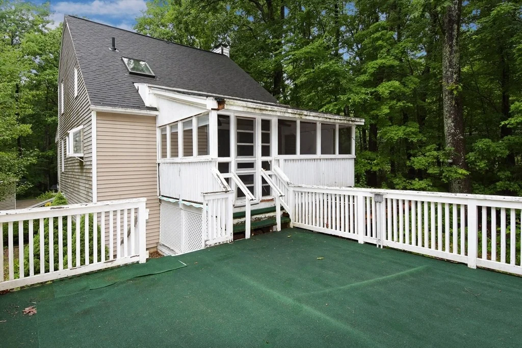 Photo of 357 Barre Rd