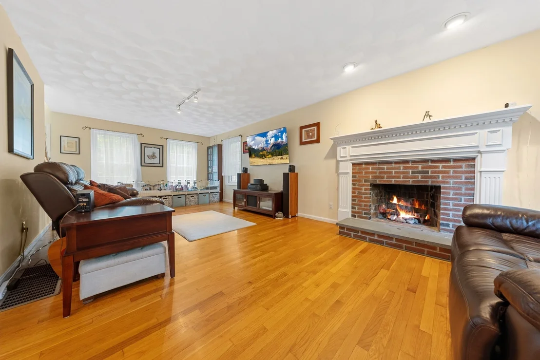 Photo of 115 Cathedral Drive