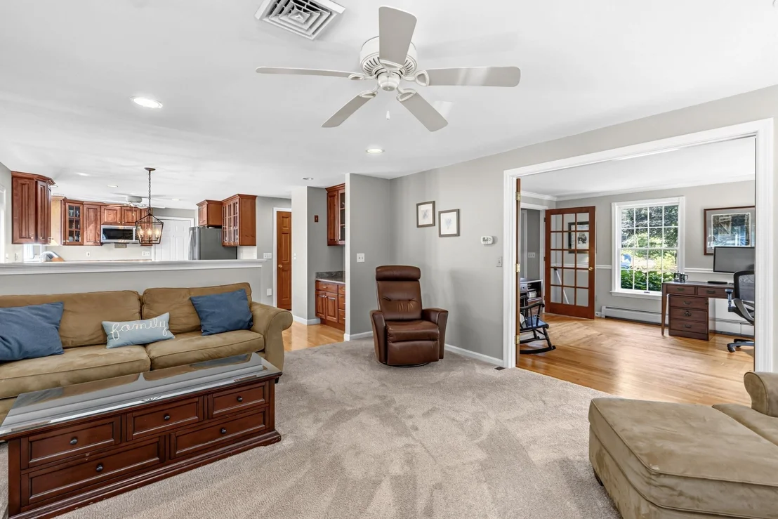 Photo of 28 Ashley Cir
