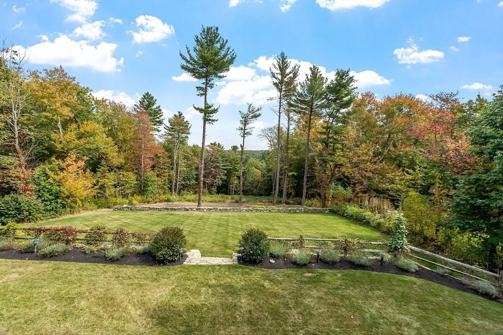 Photo of 124 Osgood Rd
