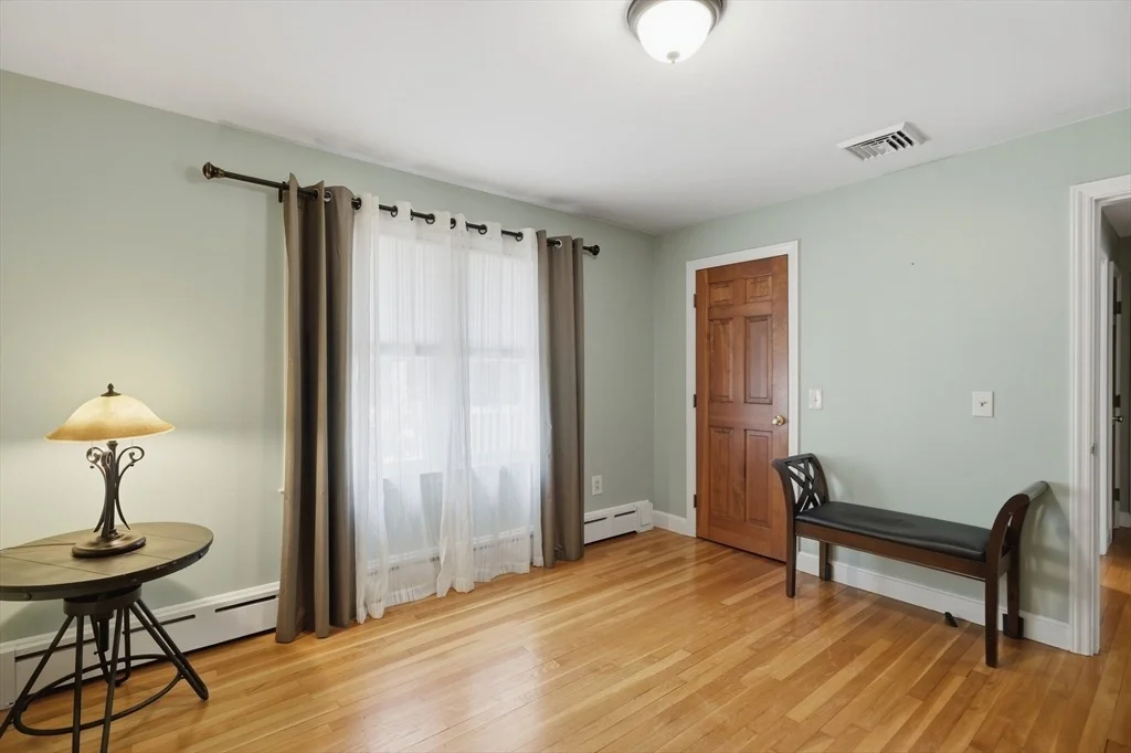 Photo of 69 Maple Street
