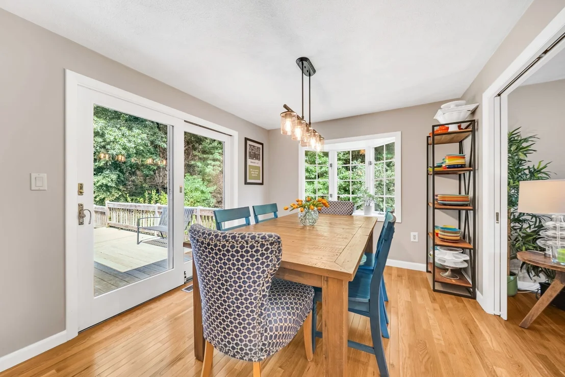 Photo of 32 Briarwood Rd