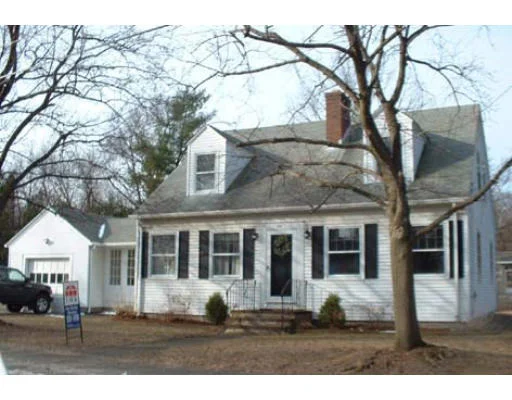 Photo of 24 Gates Ave.