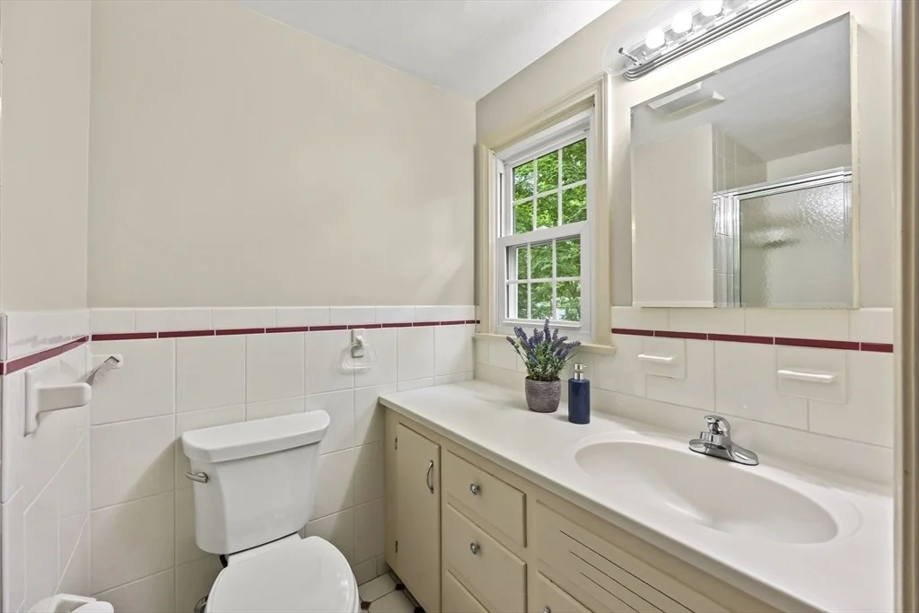 Photo of 92 Morningside Dr