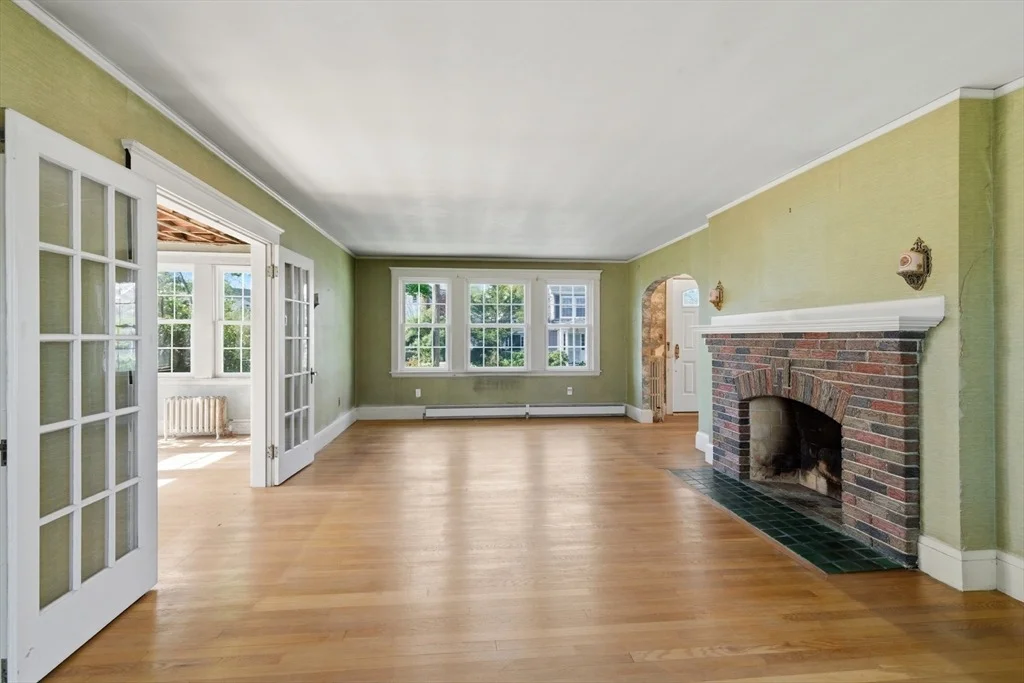 Photo of 9 Cedar St