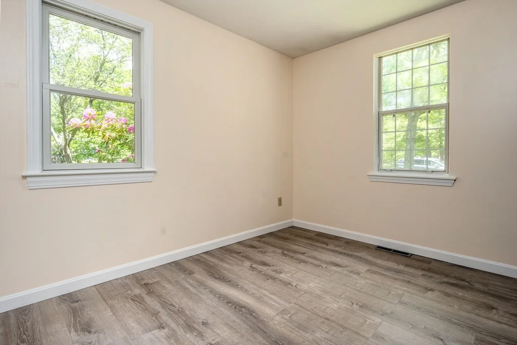 Photo of 168 White Moss Dr