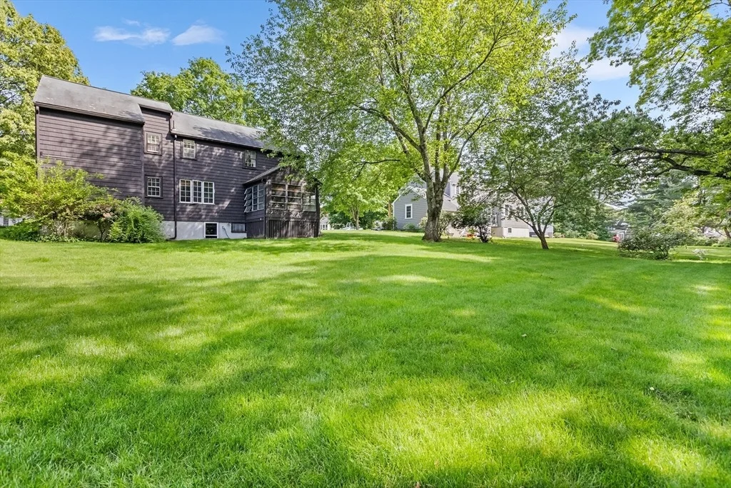 Photo of 24 Meadow Brook Lane