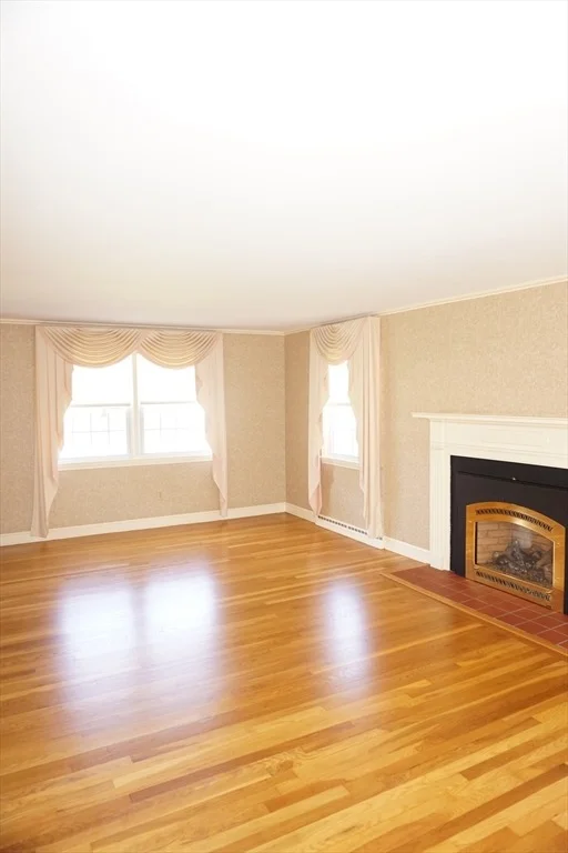 Photo of 40 Miriam Ln
