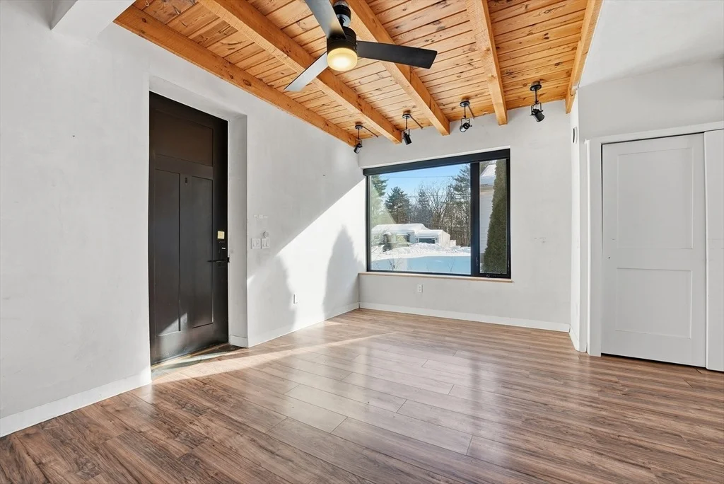 Photo of 2 Juniper St
