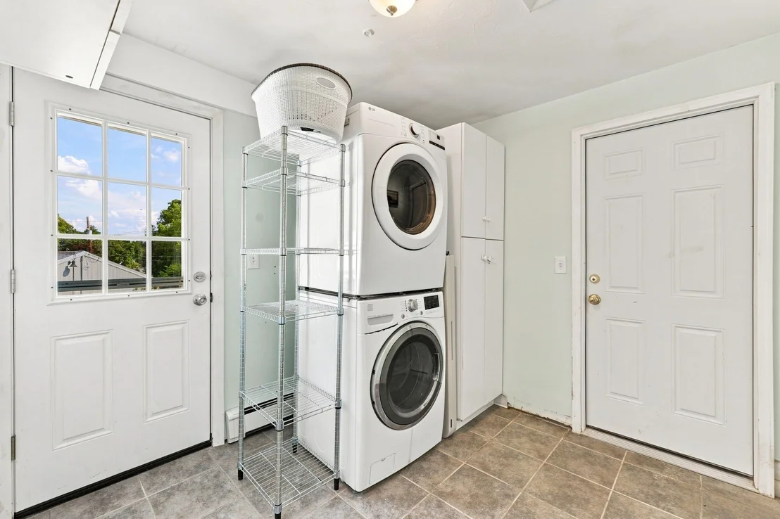 Photo of 188 Baldwin Ave