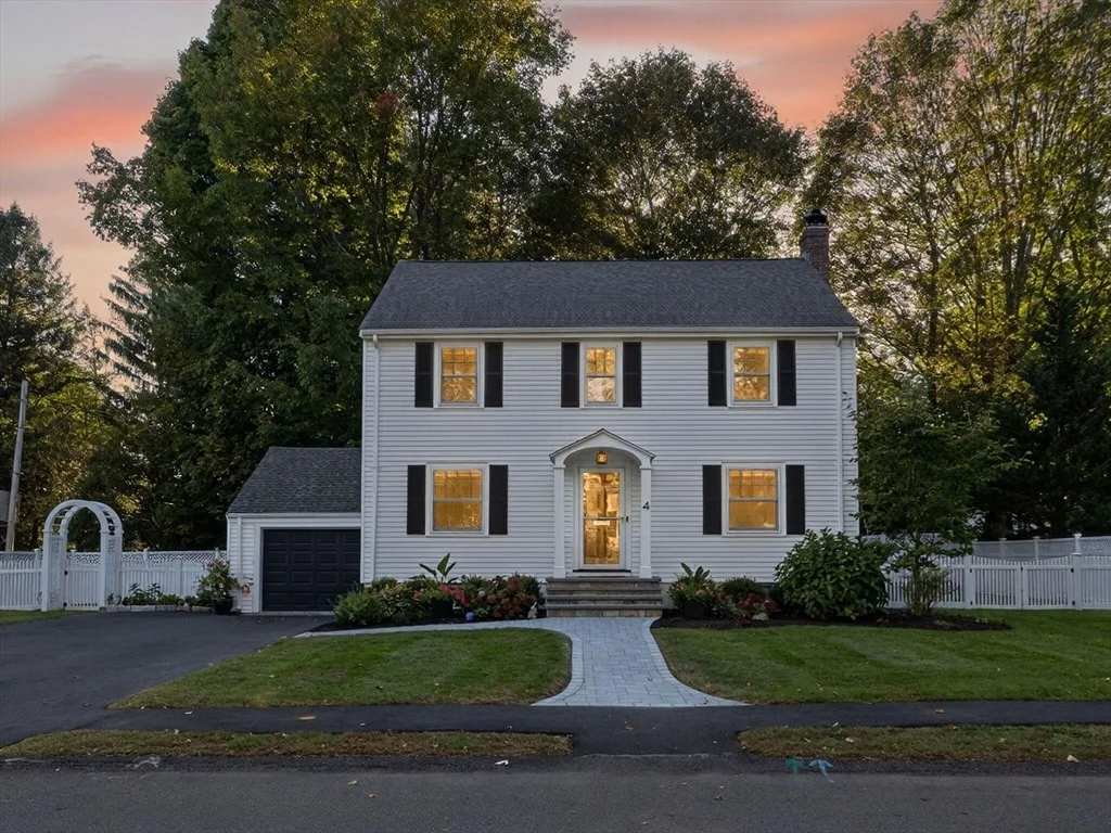 Photo of 4 Southwick Cir