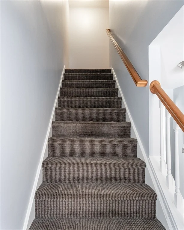 Photo of 497 Riverside Dr