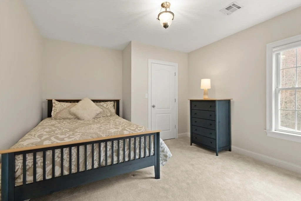 Photo of 3 Antique Cir