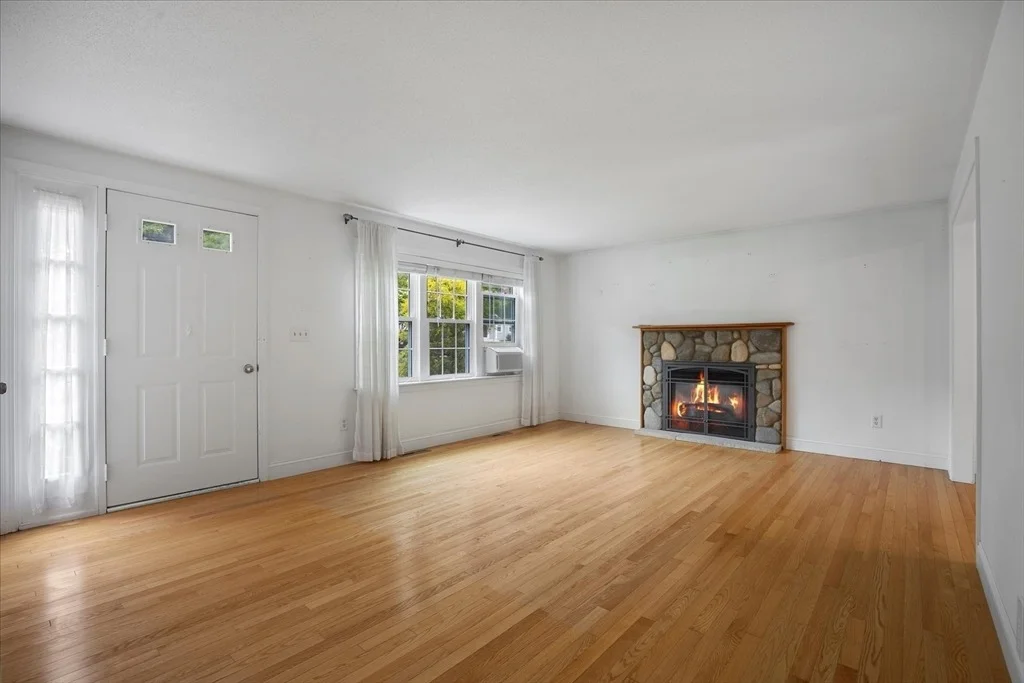 Photo of 25 Liam Ln