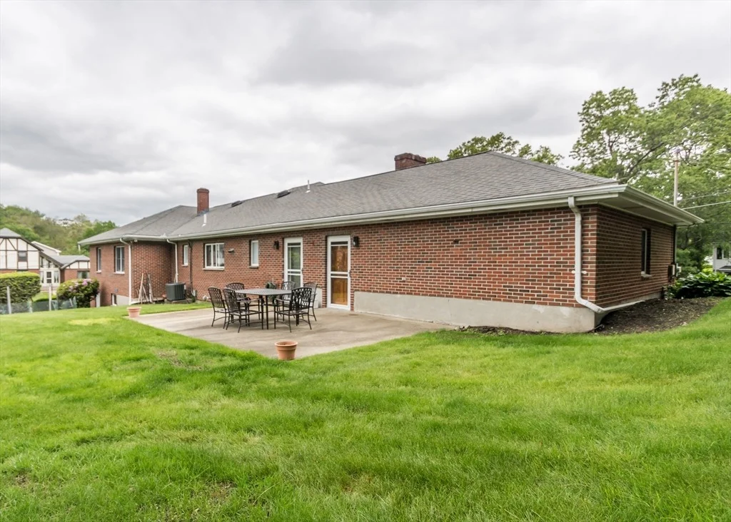 Photo of 80 Woodcliff Drive