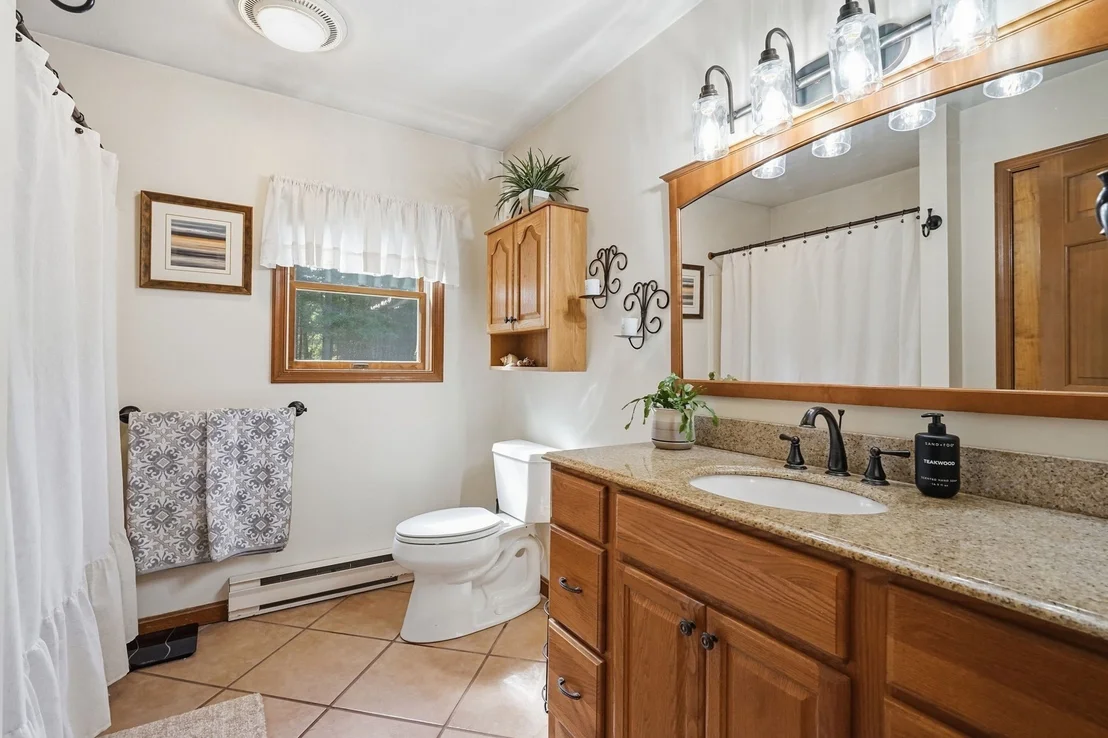 Photo of 6 Brittany Dr