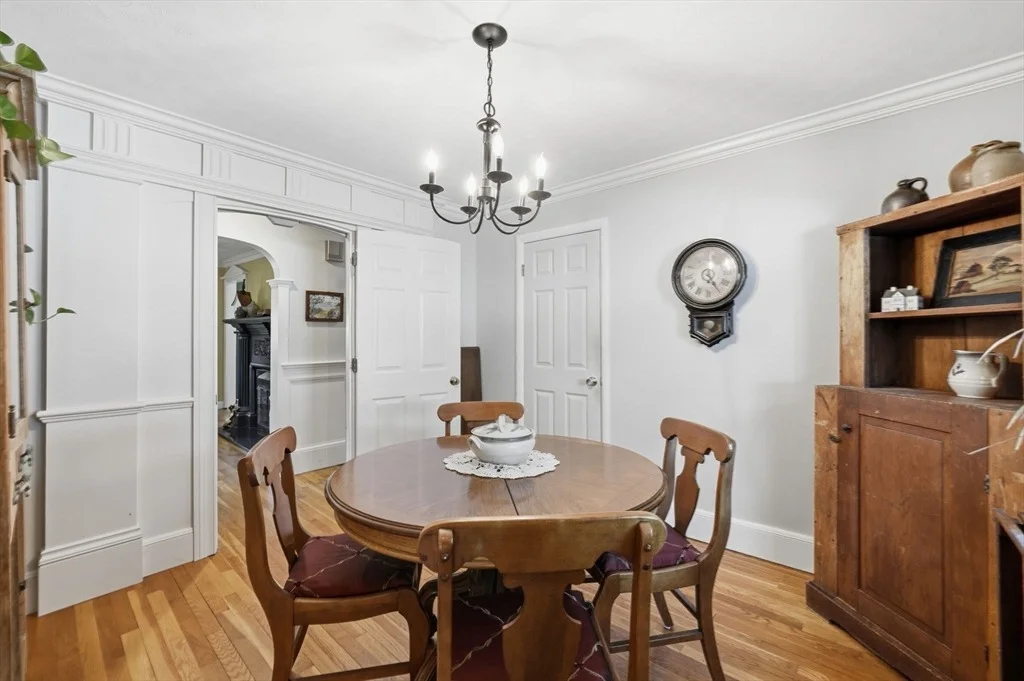 Photo of 37 Frederickson Ave
