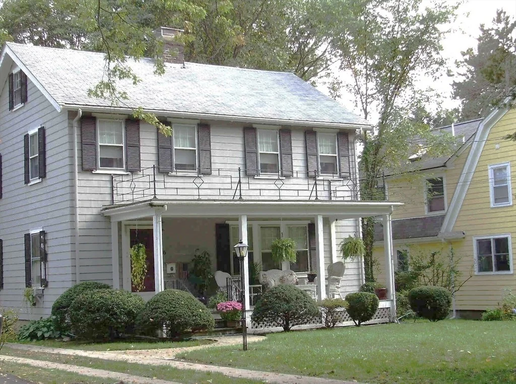 Photo of 16 Fairlee Rd