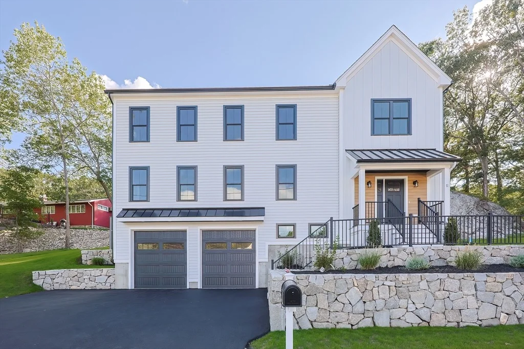 Photo of 71 Old Nahant Rd