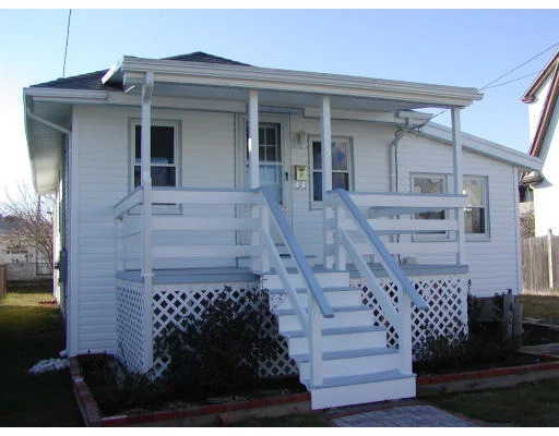 Photo of 49 Samoset Ave