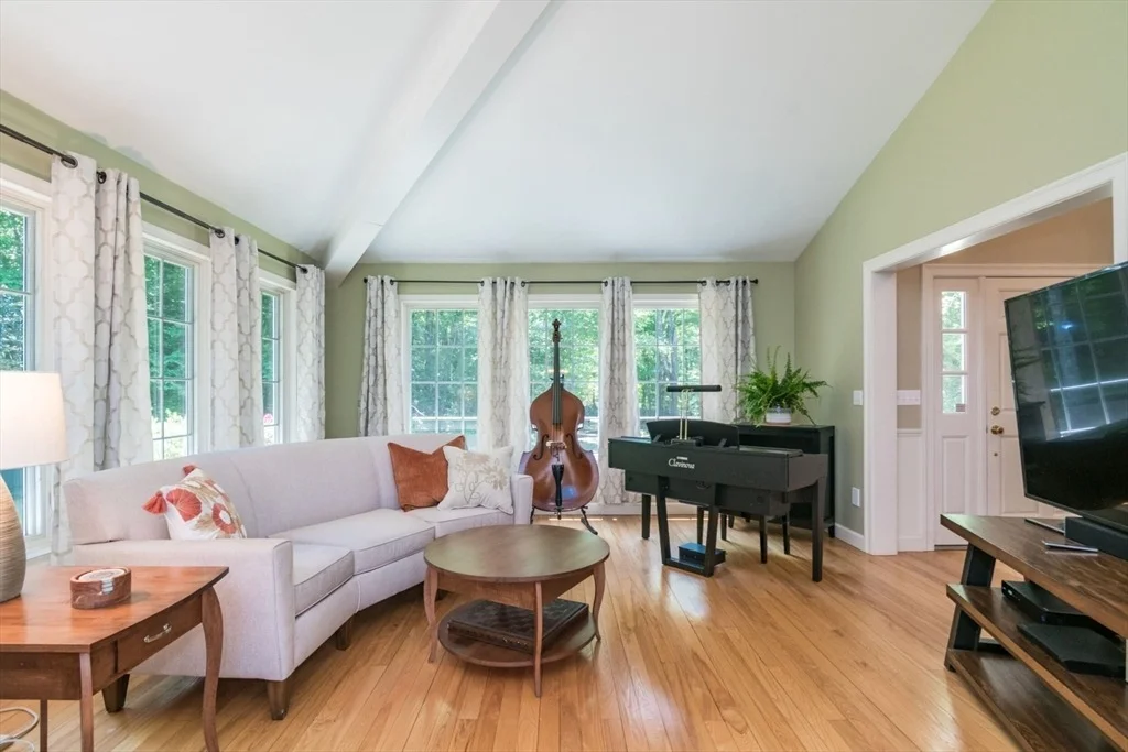 Photo of 26 Briar Hill Rd