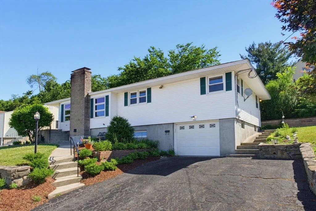 Photo of 4 Marmion Ave