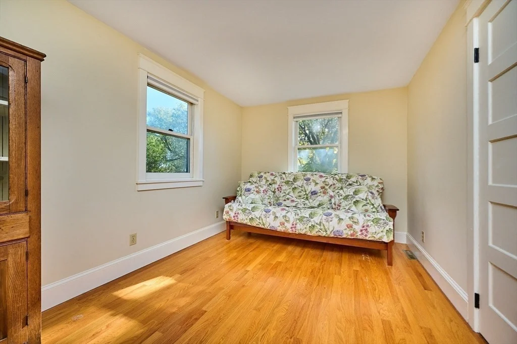Photo of 362 Kennedy Road