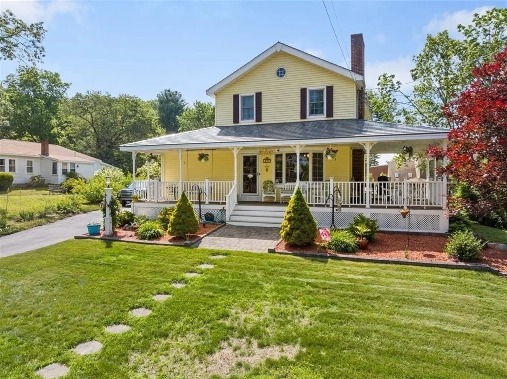 Photo of 472 Potter Rd.