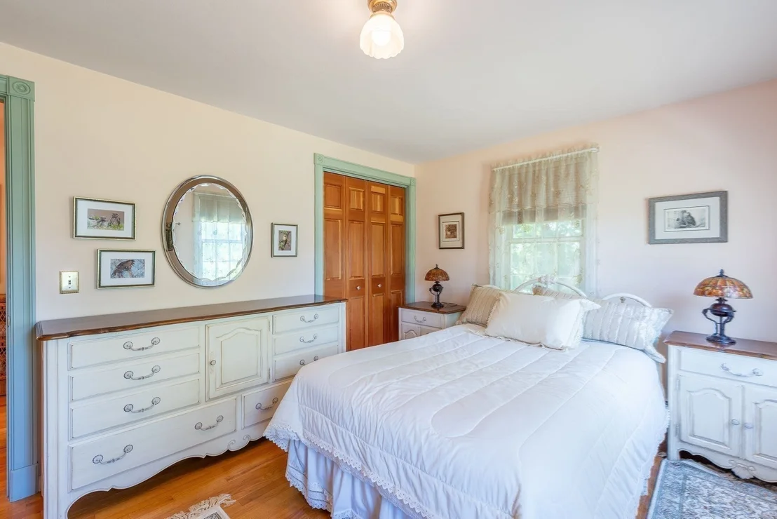 Photo of 120 Rolling Ridge Rd