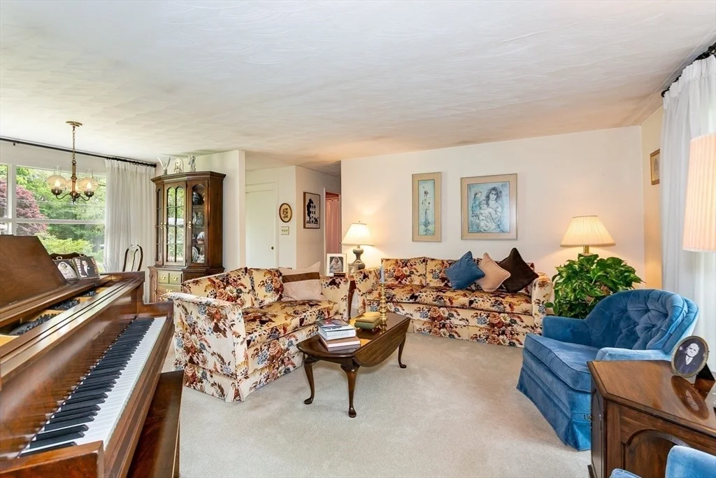 Photo of 23 Russell Circle