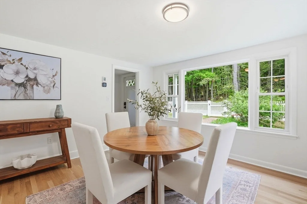 Photo of 147 Forest St