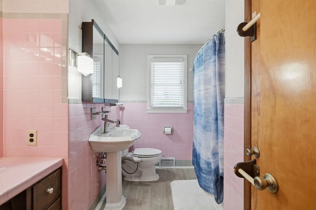 Photo of 33 Druid Hill Rd